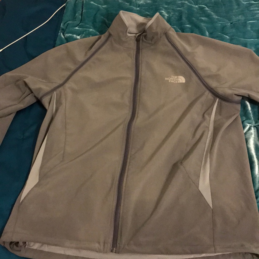 Men’s Large apex flight weight series Jacket.
